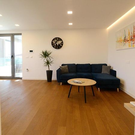 Novi Apartman Beti Blizu Plaze S Besplatnim Parkingom, Puntamika - Zadar Appartamento Esterno foto