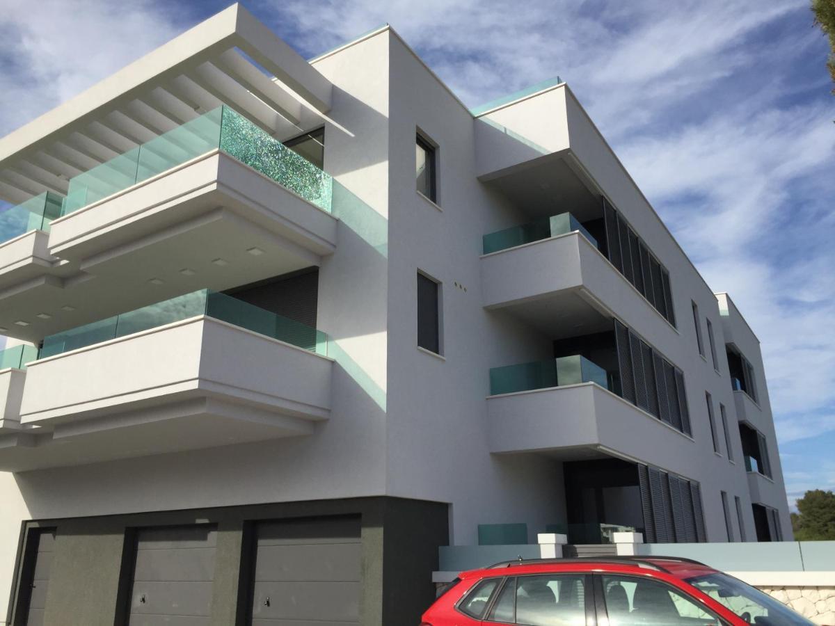 Novi Apartman Beti Blizu Plaze S Besplatnim Parkingom, Puntamika - Zadar Appartamento Esterno foto